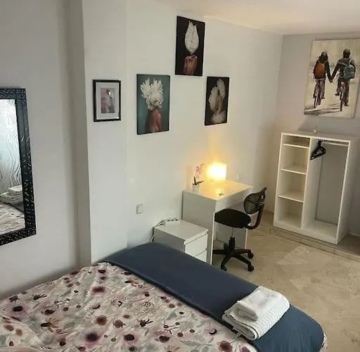 Apartamento Canteras Con Bano Privado , En Compartido *