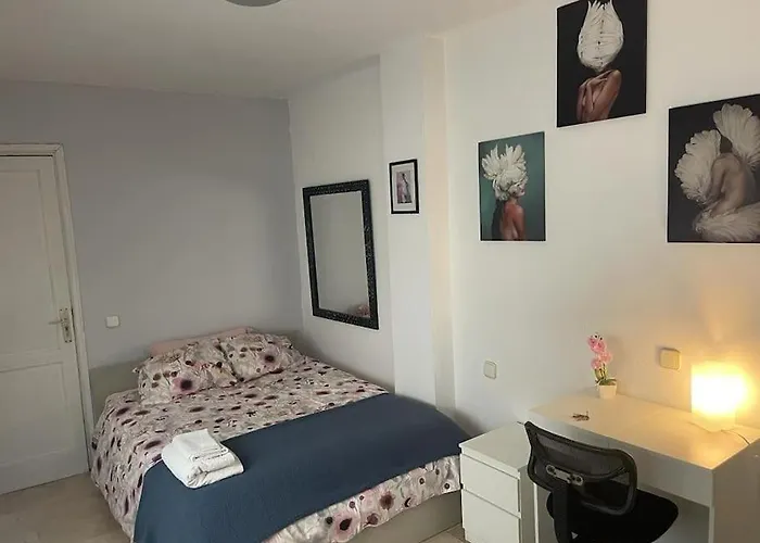 Apartamento Canteras Con Bano Privado , En Compartido *